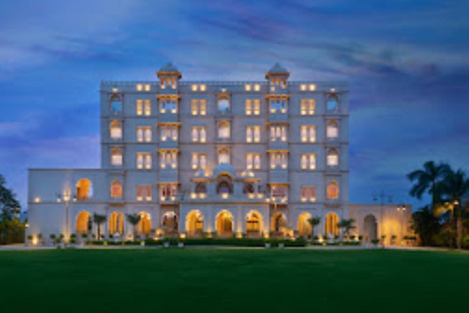 Laxminarayan Club & Resort Vadodara Ngoại thất bức ảnh